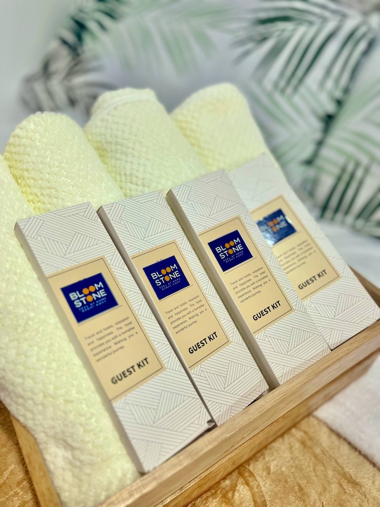 Bathroom amenities