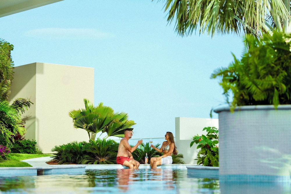 Rooftop pool