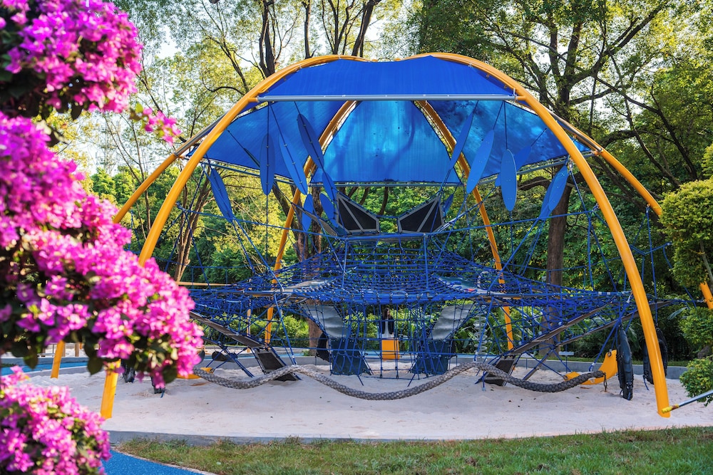 Children's play area - outdoor