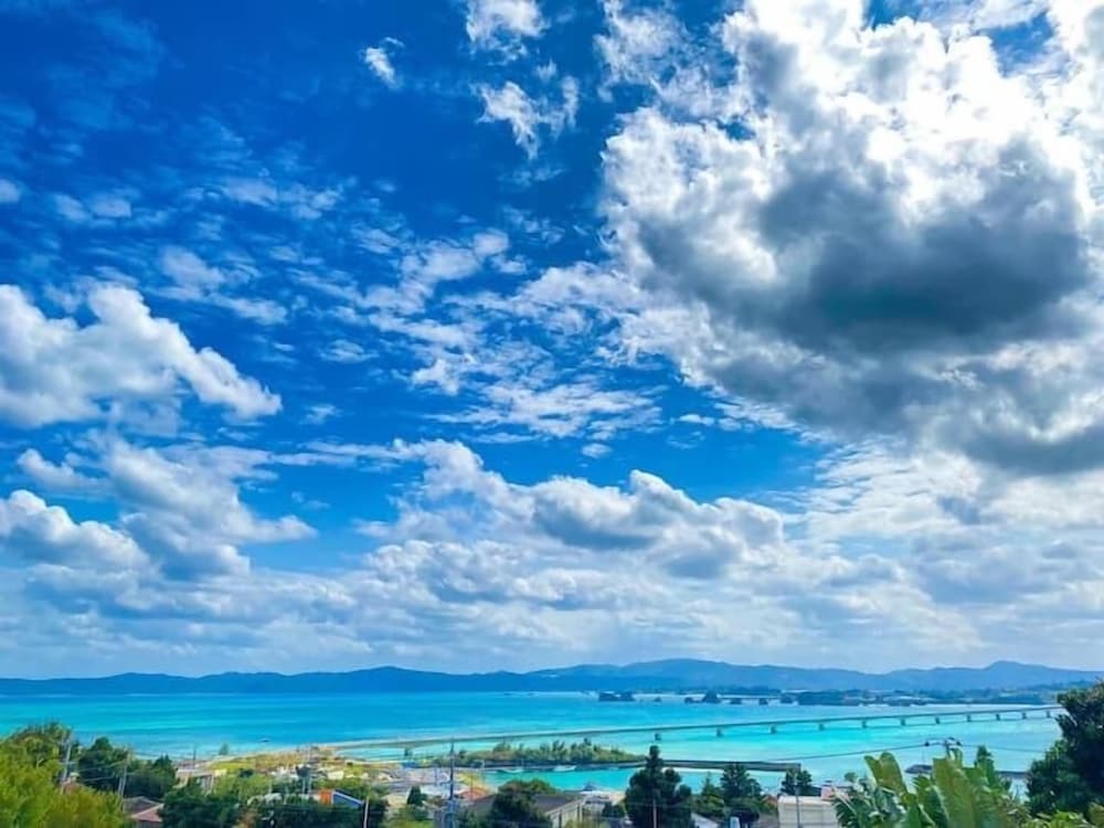 Beach/ocean view