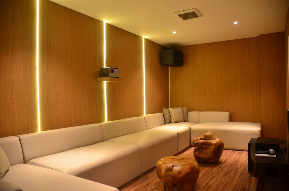 Karaoke room