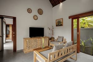 thumbnail: Living area