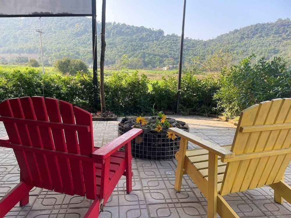 BBQ/picnic area