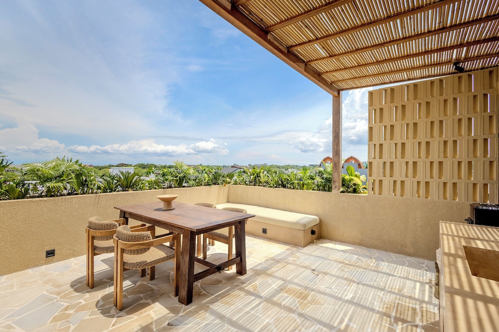 Rooftop terrace