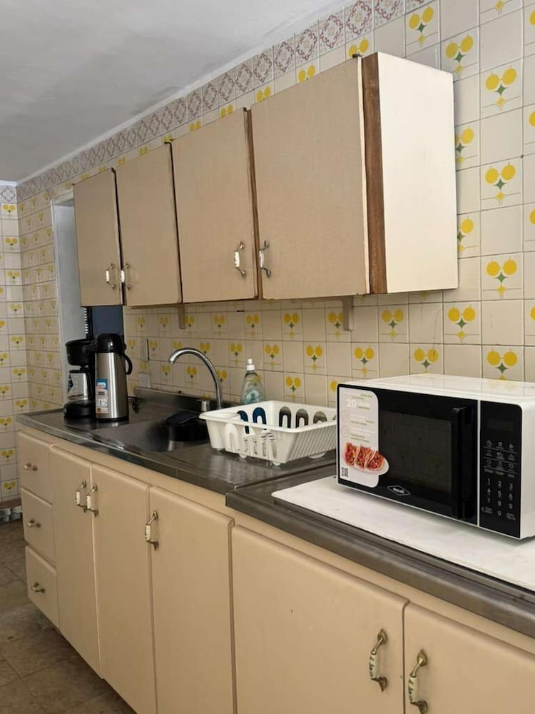 Shared kitchen facilities