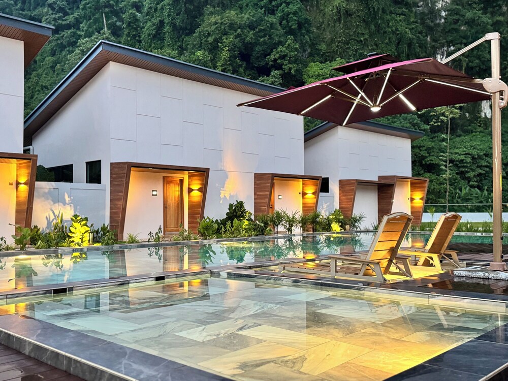 Sundeck