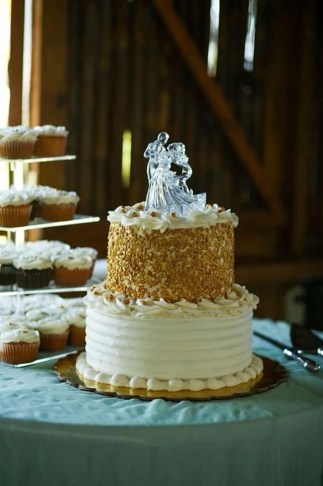 Indoor wedding