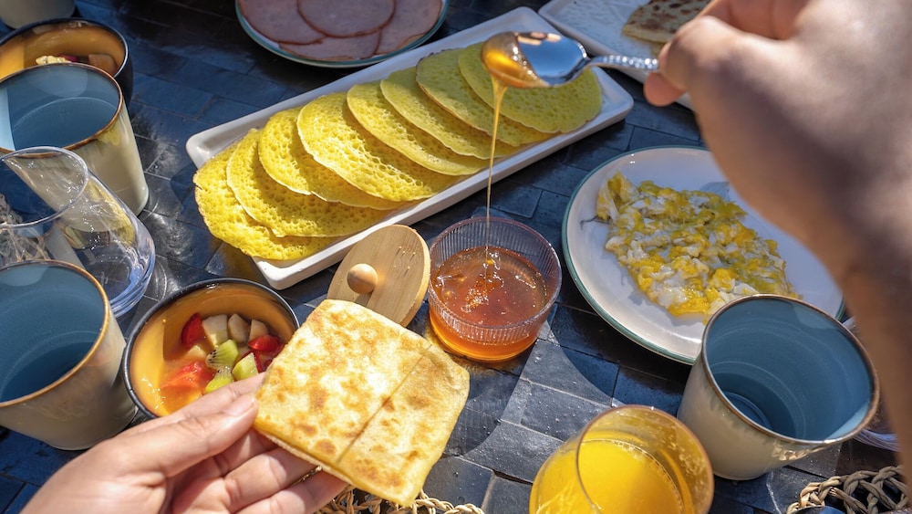 Breakfast meal