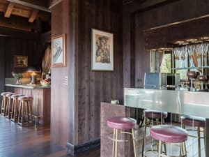 thumbnail: Interior