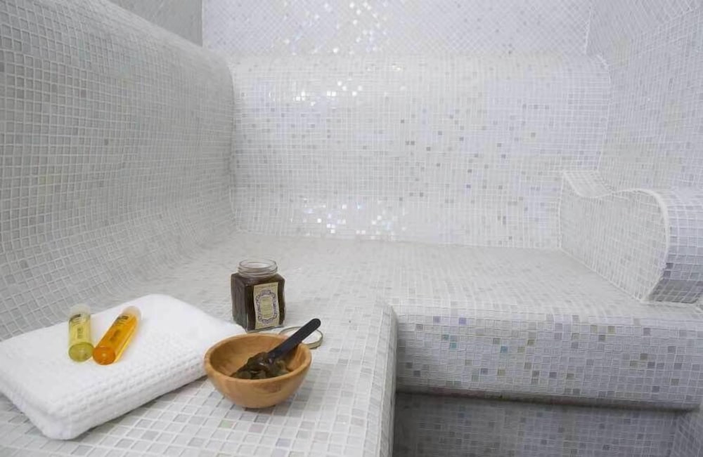 Steam room