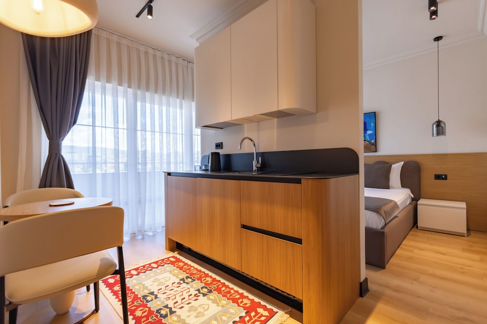 Private kitchenette