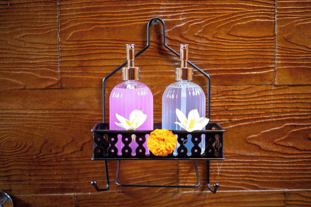 Bathroom amenities