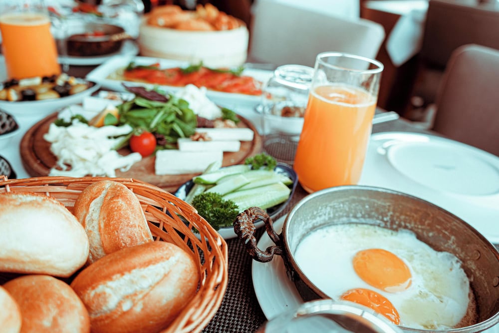 Breakfast buffet