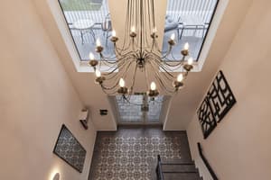 thumbnail: Interior