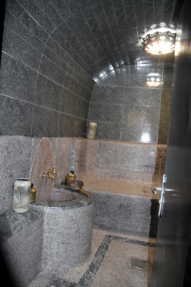 Steam room