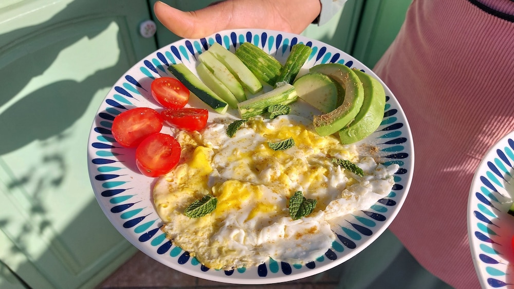 Breakfast meal
