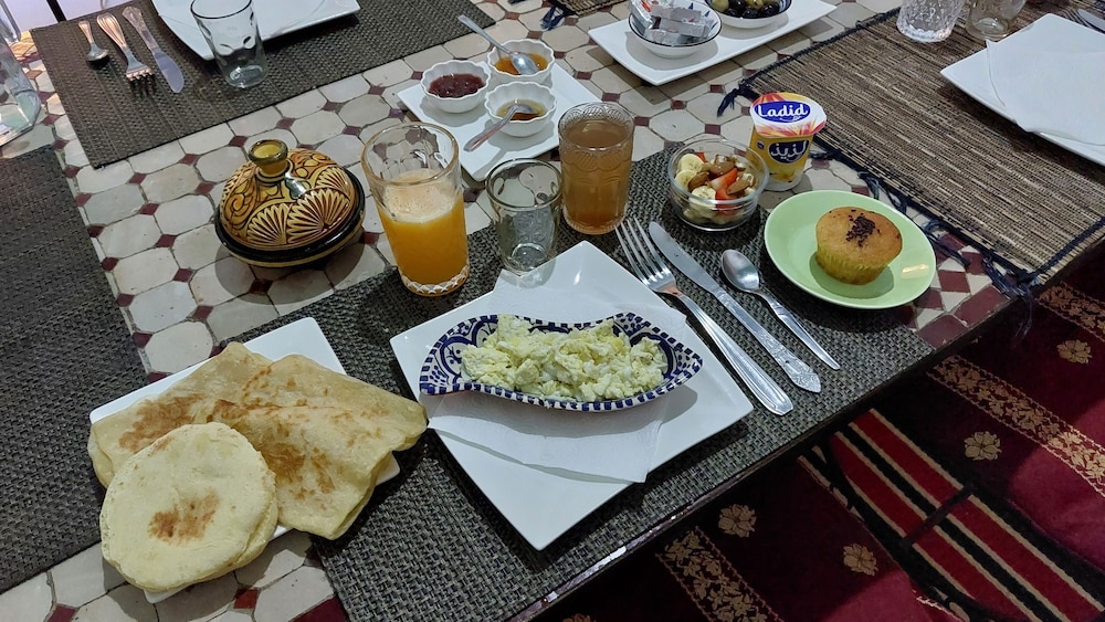 Breakfast meal