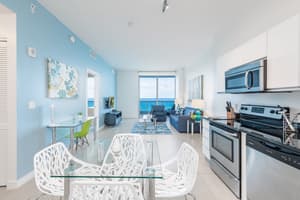 thumbnail: In-room dining