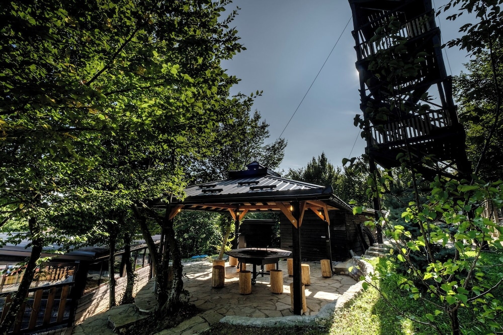 BBQ/picnic area