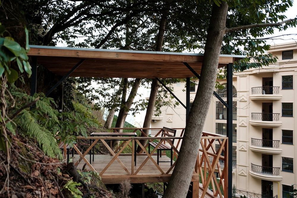 BBQ/picnic area