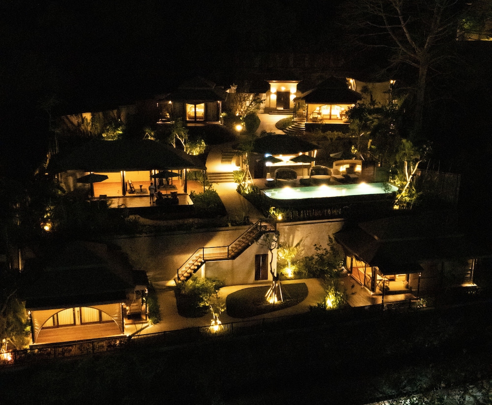 Front of property - evening/night