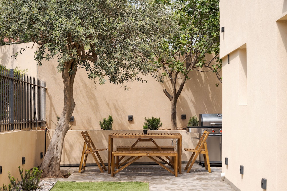 BBQ/picnic area
