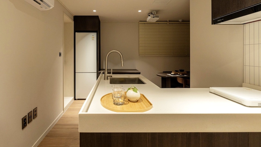Private kitchenette