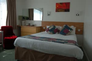 thumbnail: Room