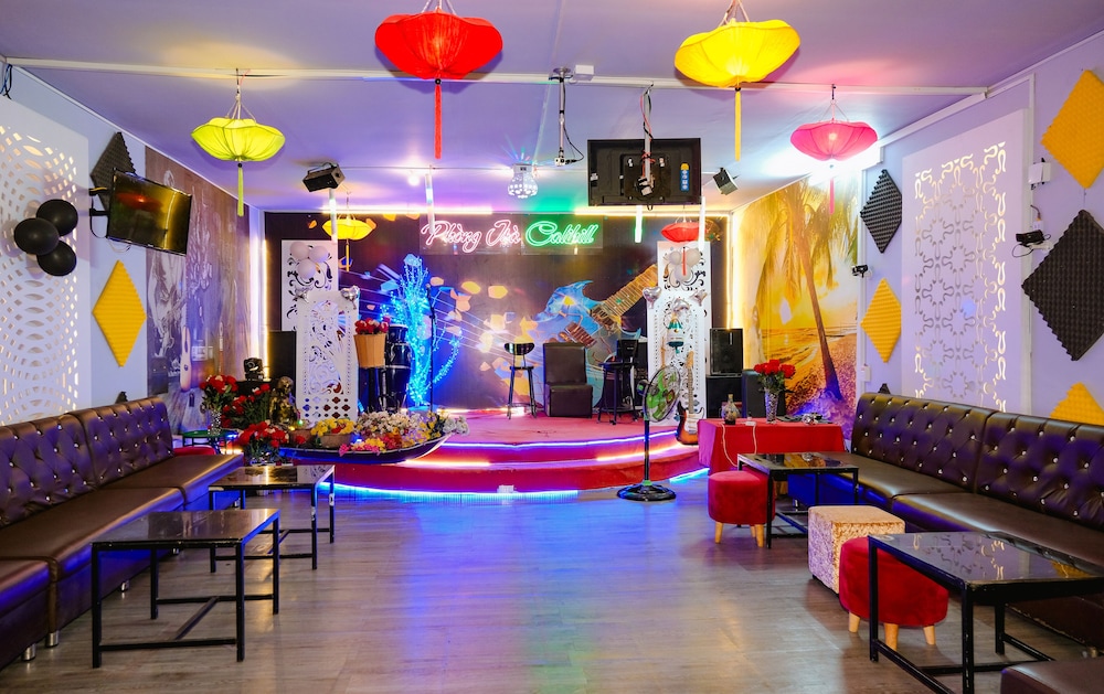 Karaoke room