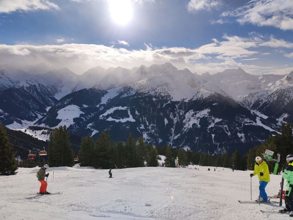 Snow and ski sports