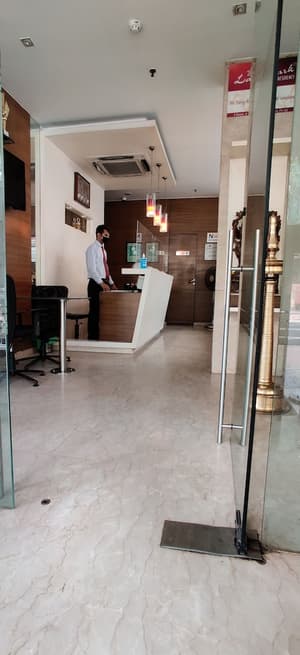 thumbnail: Reception
