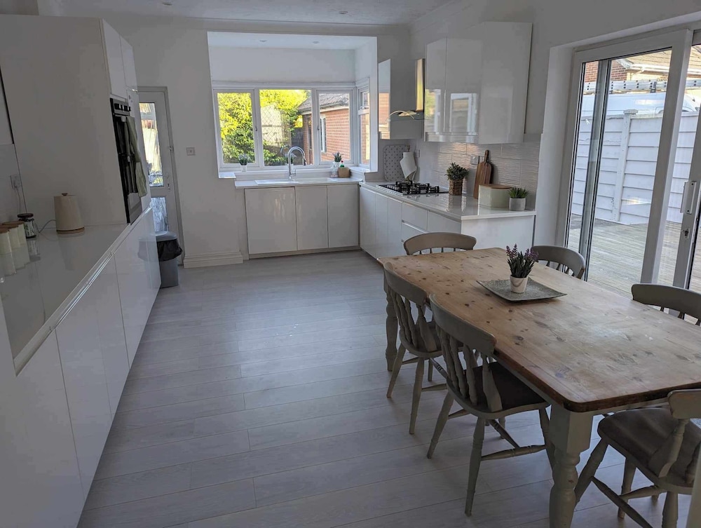 Shared kitchen facilities