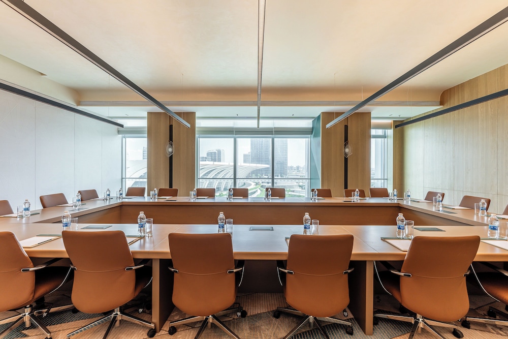 Meeting facility