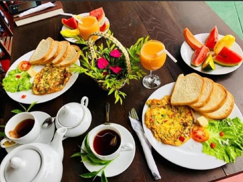 Breakfast meal