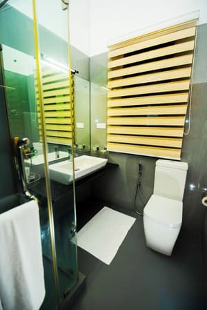 thumbnail: Bathroom