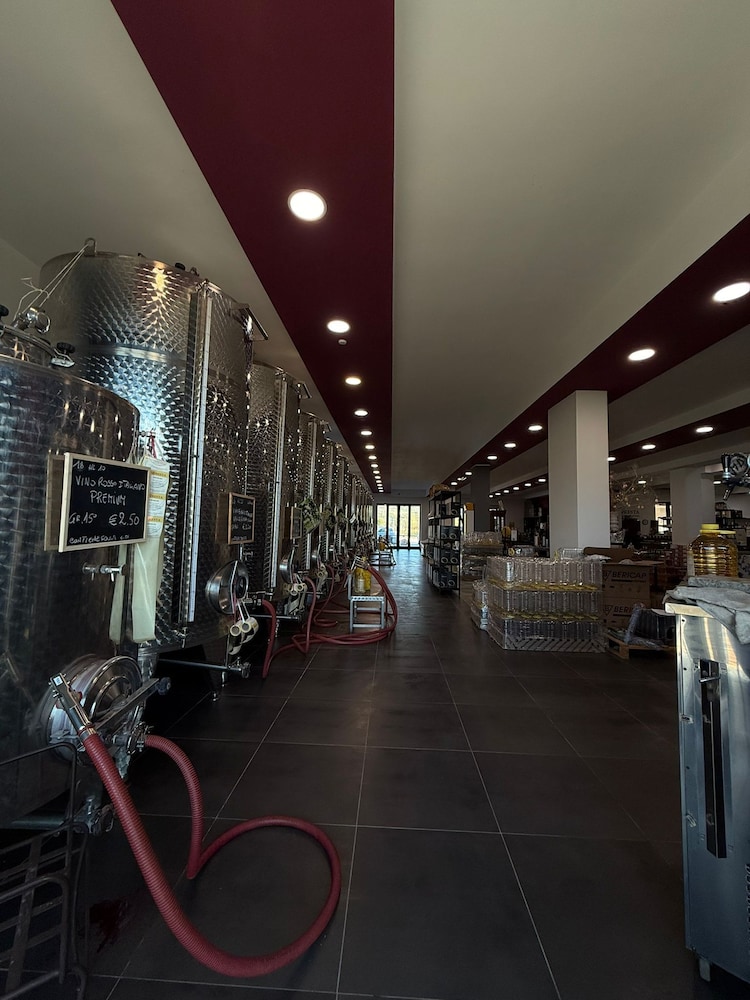 Tasting room