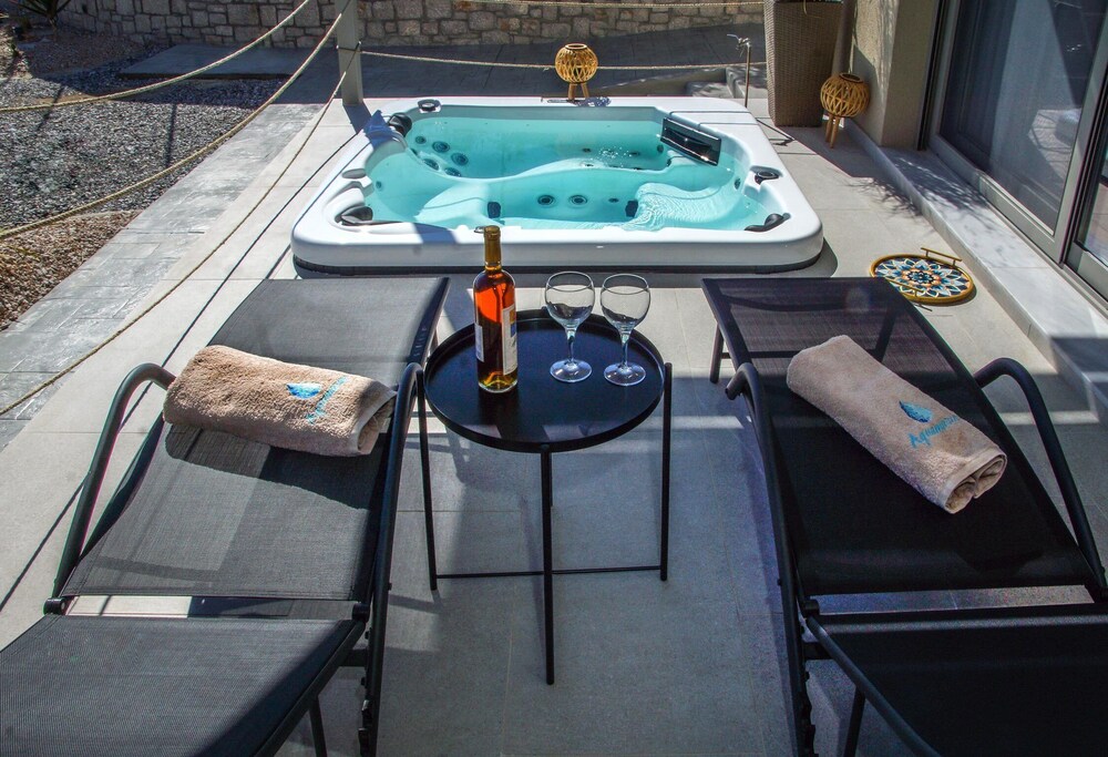 Sundeck