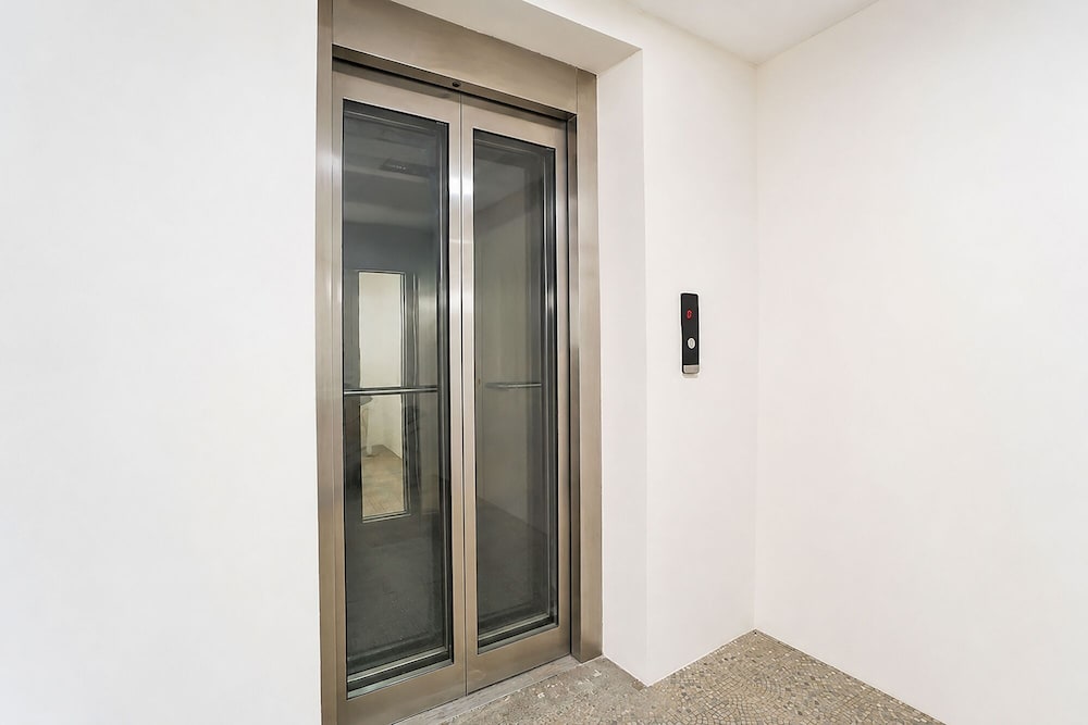 Elevator