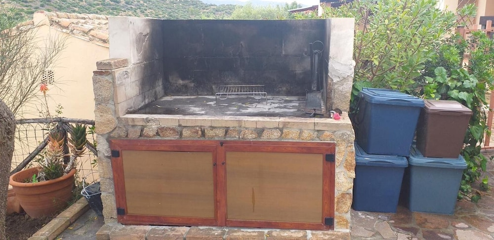 BBQ/picnic area