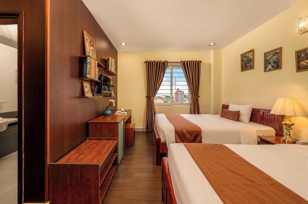 Room amenity