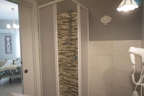 79541023.jpg
