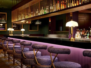 thumbnail: Bar (on property)