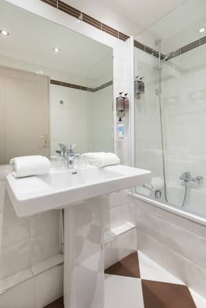 thumbnail: Bathroom