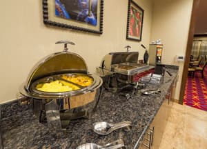 thumbnail: Breakfast area