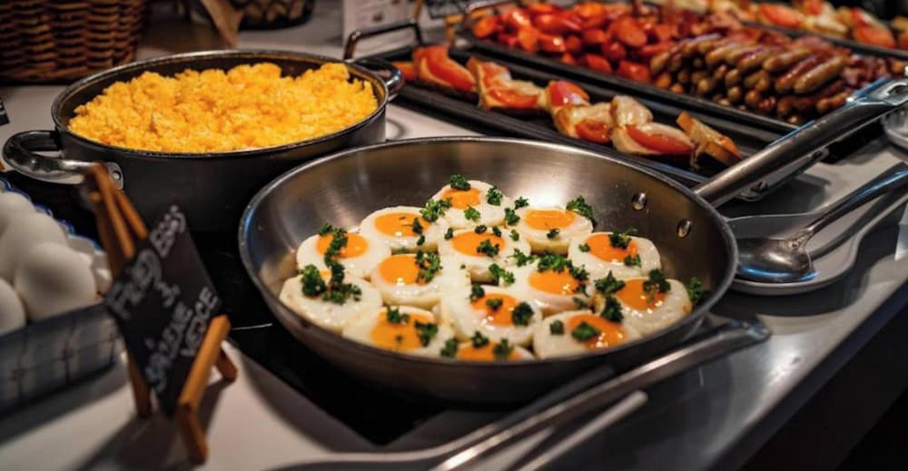 Breakfast meal
