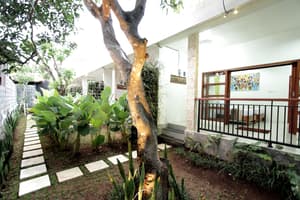 thumbnail: Exterior