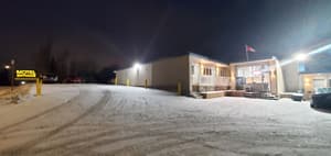 thumbnail: Front of property