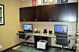 thumbnail: Business center