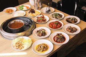 thumbnail: Restaurant