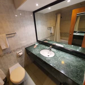 thumbnail: Bathroom